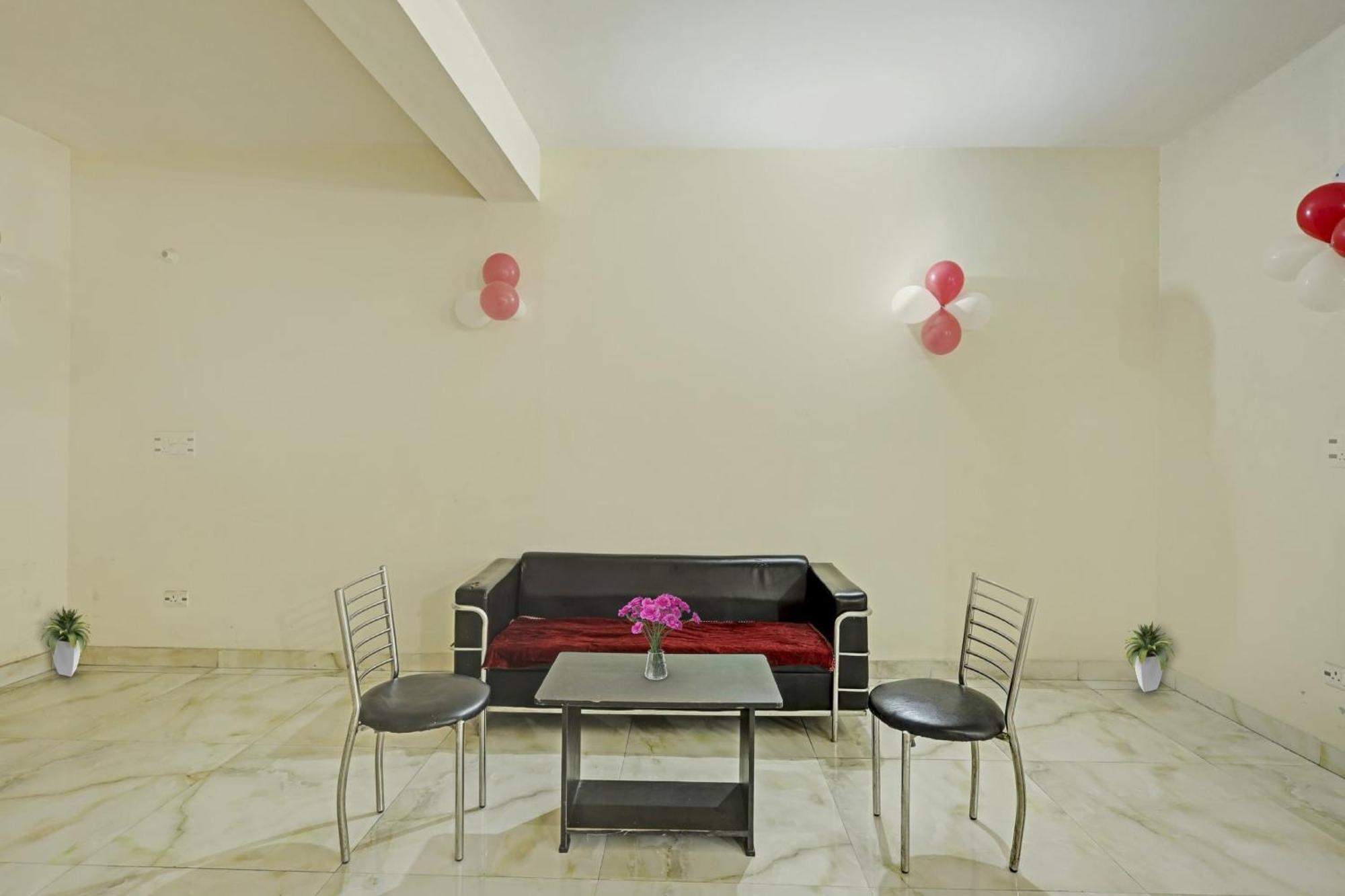 Hotel O A.K Palace Νέο Δελχί Εξωτερικό φωτογραφία